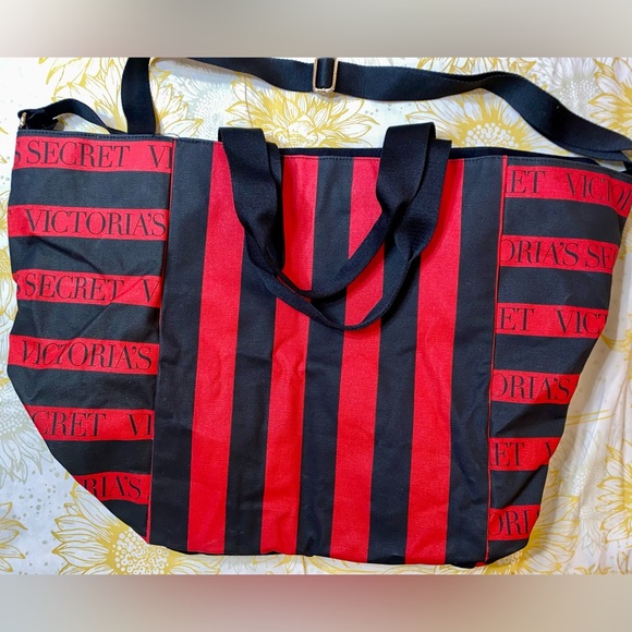 Victoria's Secret Iconic Red and Black Striped Tote - Picture 4 of 16